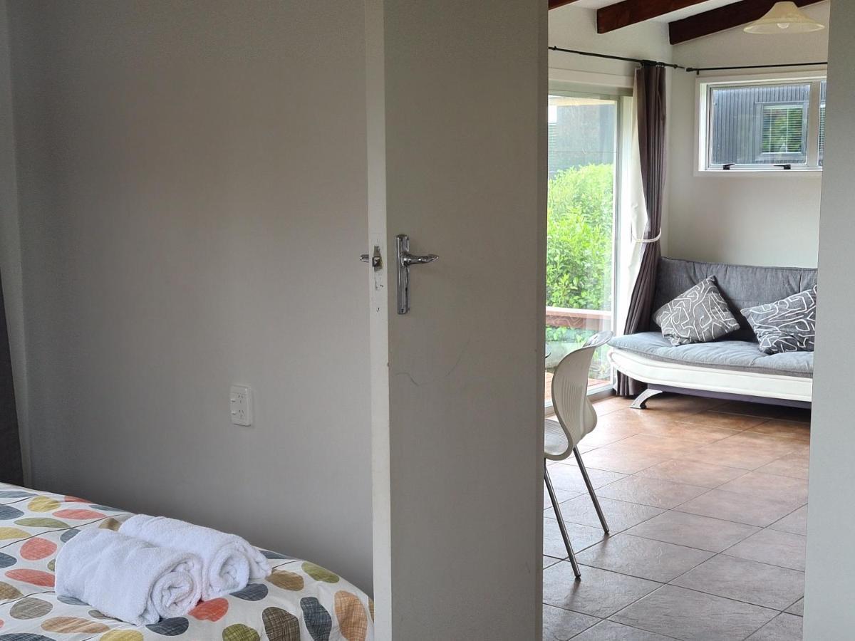 Hot Water Beach Cottage Hotwater Beach Екстер'єр фото